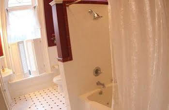 Cornerstone Inn Washington المظهر الخارجي الصورة